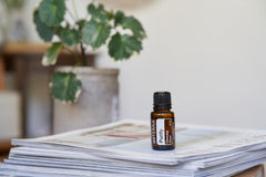 doTERRA Purify en difusor refrescando aire con aroma cítrico