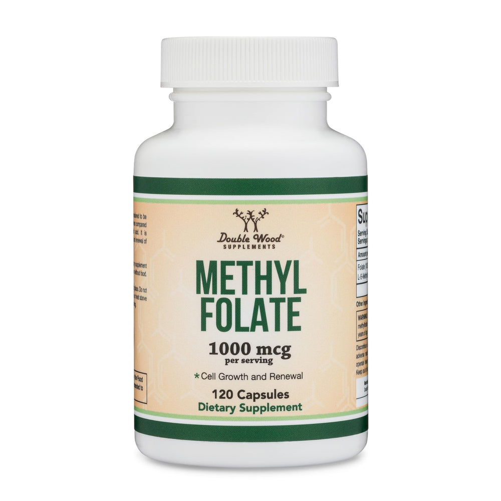Double Wood Supplements producto sobre mesa de cocina junto a alimentos saludables