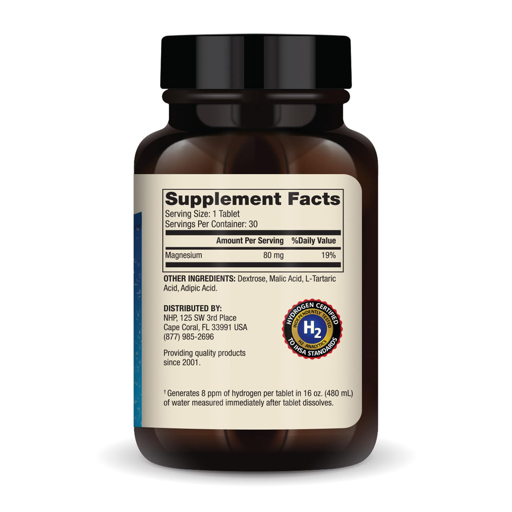 Dr. Mercola tabletas en mano listo para disolver y facilitar consumo