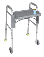 Drive Medical bandeja frontal instalada en andador para llevar objetos con seguridad