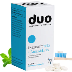 duo frasco de vidrio frontal mostrando etiquetas y sostenibilidad