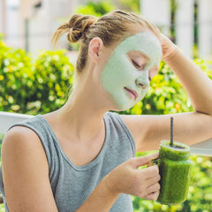 Ecological Formulas textura cremosa con aceite de cártamo para suavizar piel