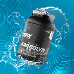 Primer plano de la lista de ingredientes de Karbolyn EFX Sports destacando fuentes vegetales