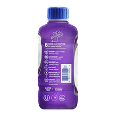 Comparación de tamaño Electrolit 21 Fl Oz junto a una mano para escala visual
