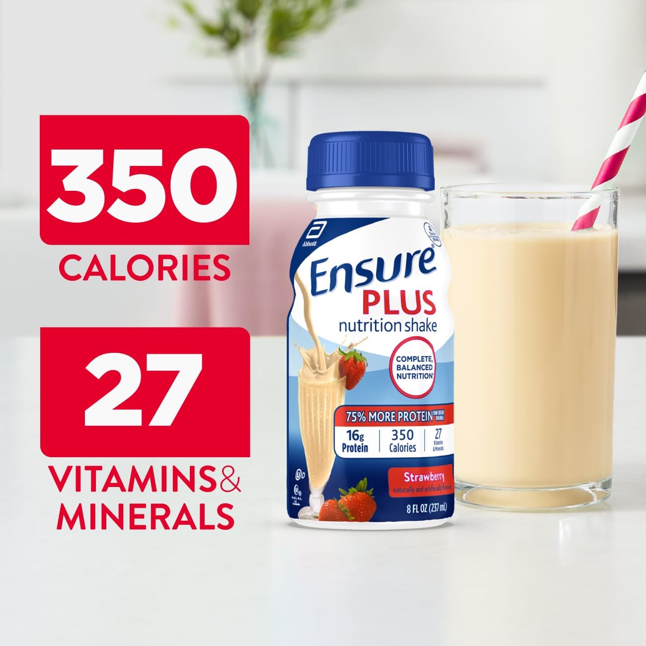 Ensure Plus servido en vaso con sabor fresa, apoyo energético