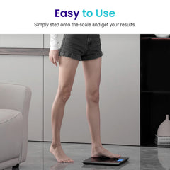 Etekcity tamaño real junto a un zapato para mostrar escala