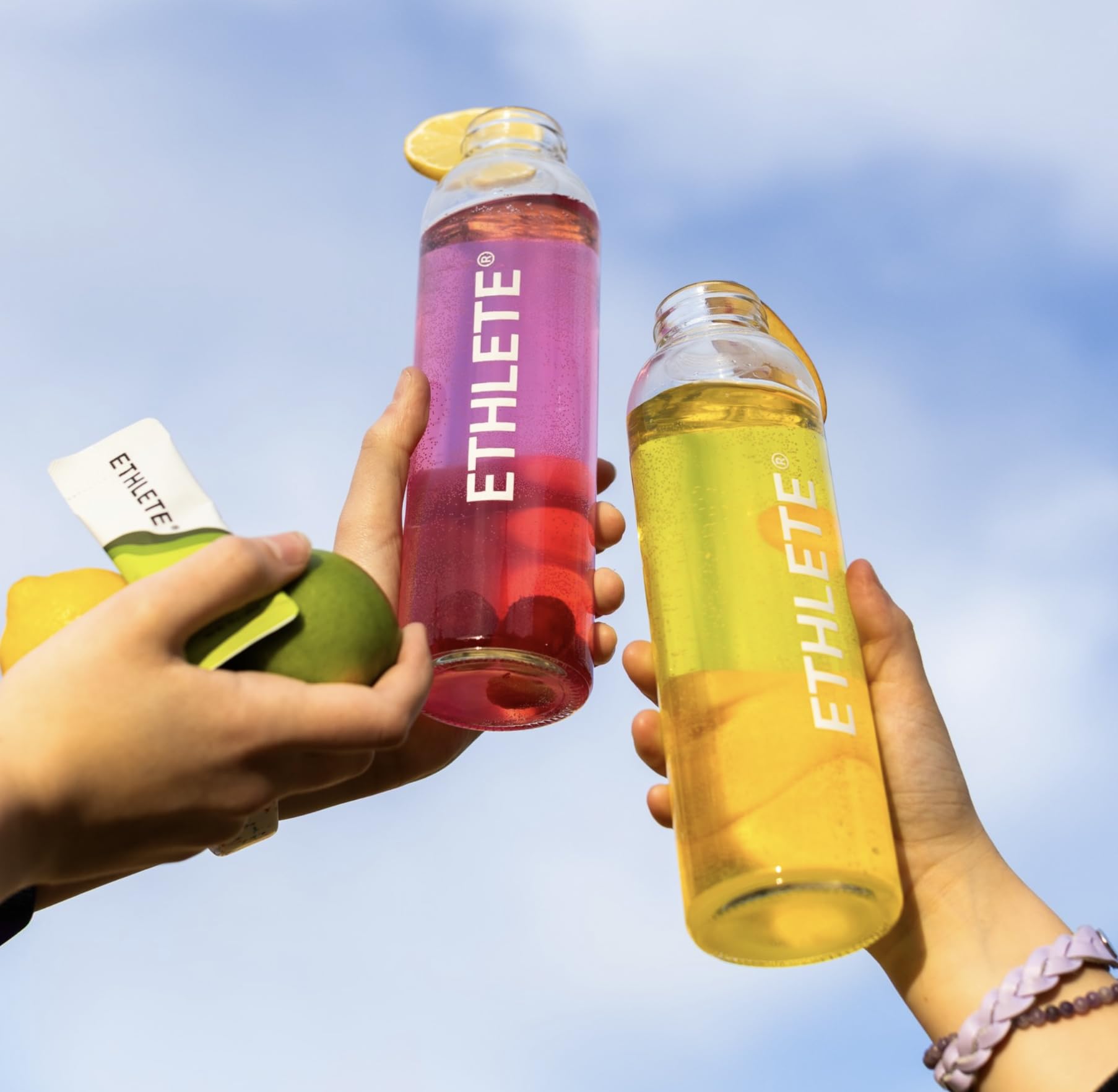 Persona usando Ethlete durante entrenamiento en ambiente realista