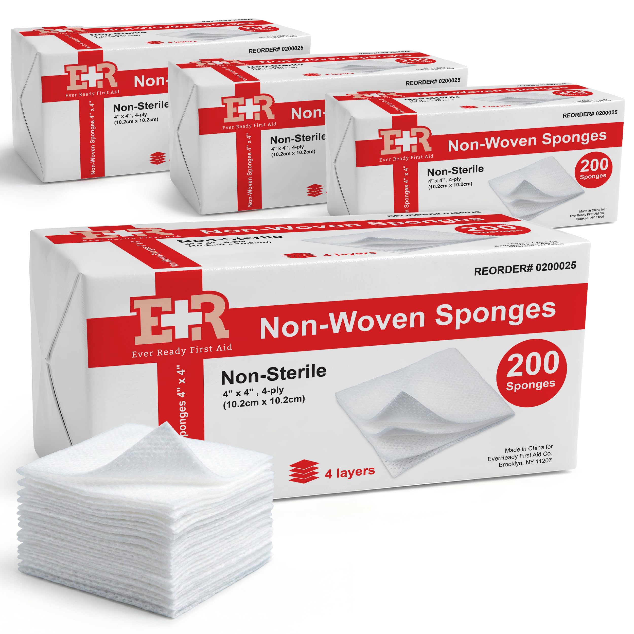 Ever Ready First Aid paquete frontal mostrando cantidad y tamaño beneficiando almacenamiento