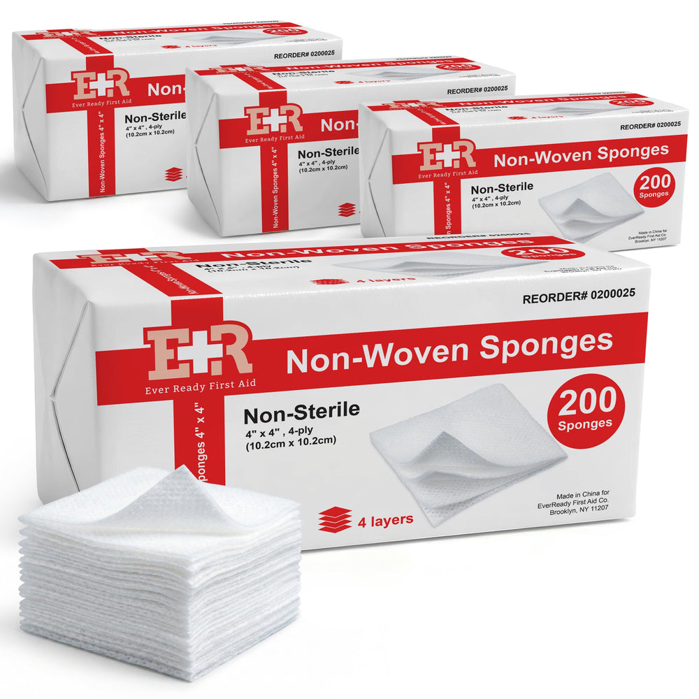 Ever Ready First Aid paquete frontal mostrando cantidad y tamaño beneficiando almacenamiento