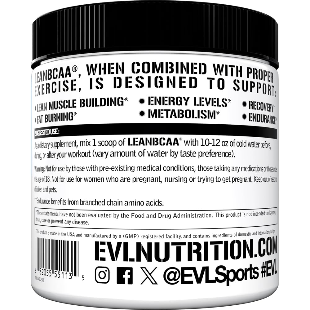 Evlution vaso con LeanBCAA Blue Raz en uso, hidratación post-entreno efectiva
