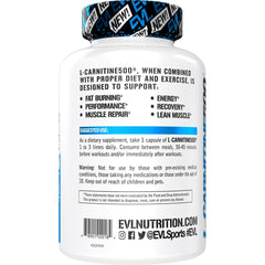 Evlution cápsula en mano antes de entrenar para más energía