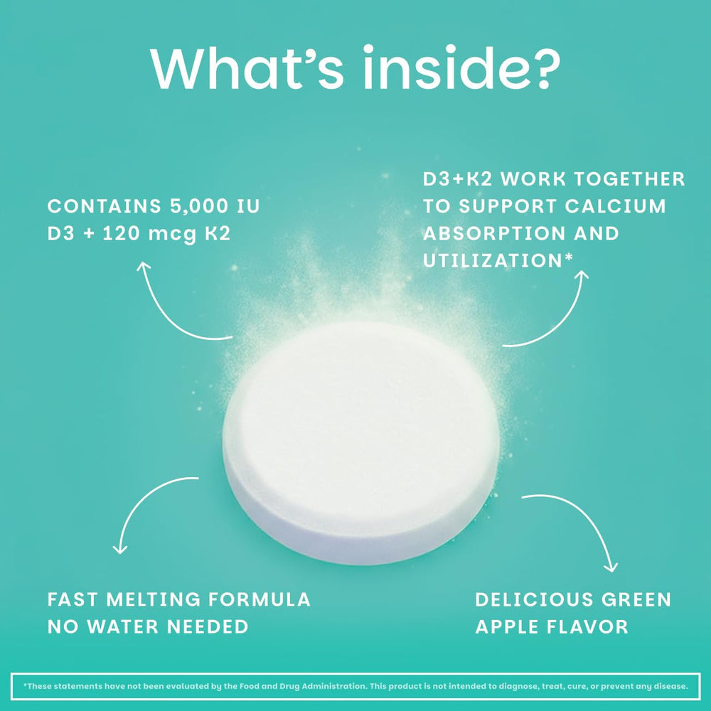 Comparación de tamaño en mano con EZ Melts para visualizar portabilidad y dosis
