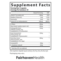 Hombre sosteniendo Fairhaven Health CountBoost demostrando tamaño y conveniencia