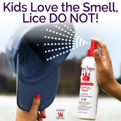 Fairy Tales niño disfrutando lavado con aroma agradable y cabello manejable