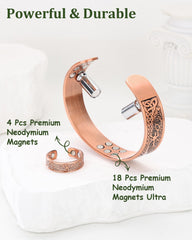Pulsera Fashtour en muñeca masculina demostrando ajuste cómodo y estilo diario