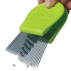Fast 'n Clean usado en gato para retirar pulgas y liendres