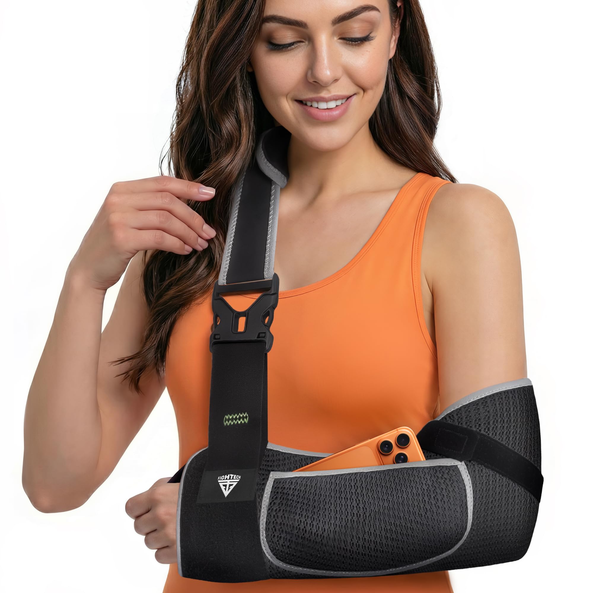 FIGHTECH vista frontal del cabestrillo mostrando ajuste seguro y apoyo