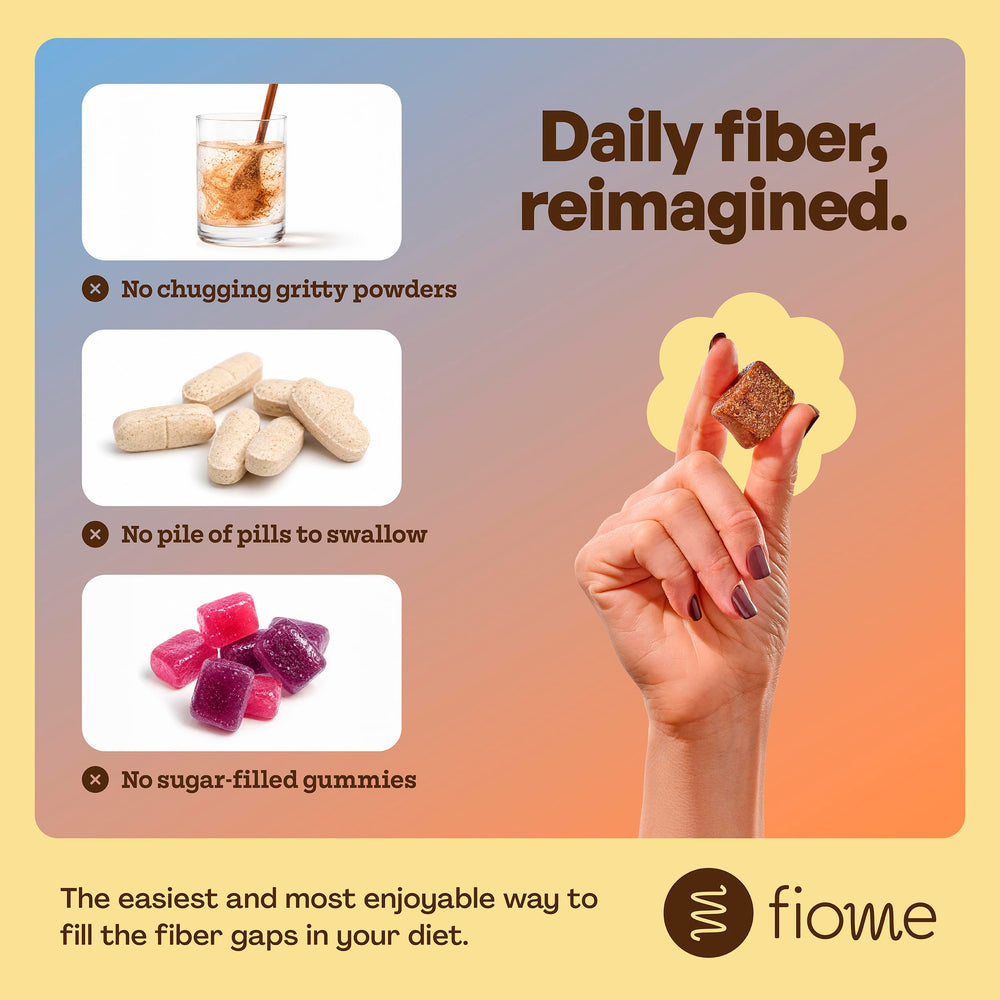 Fiome Fiber Bite en mano para comparar tamaño y conveniencia