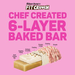 FitCrunch barra en mano para comparar tamaño y llevar como snack