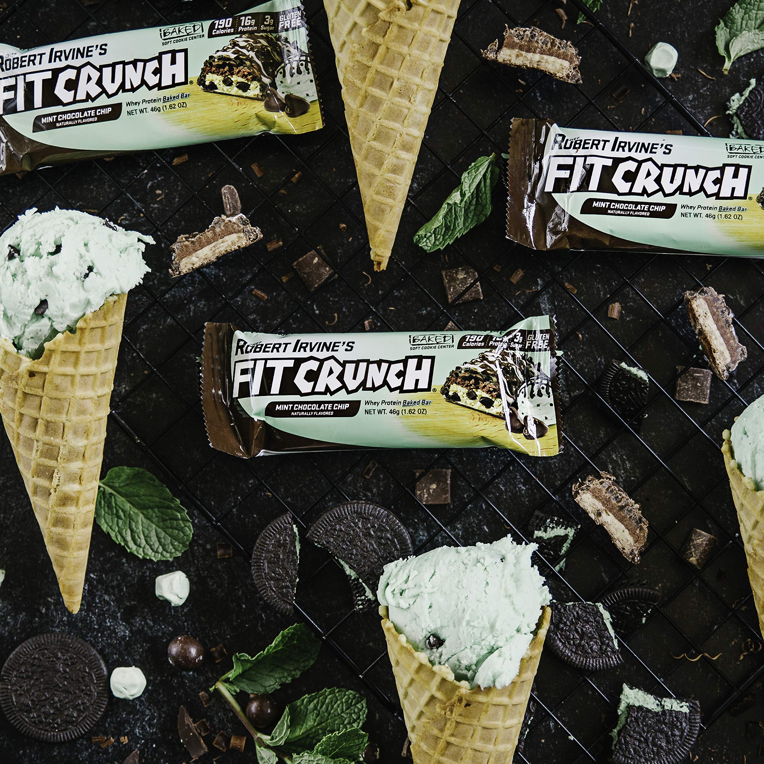 Fit Crunch comparación de tamaño en mano para entender porción y control calórico