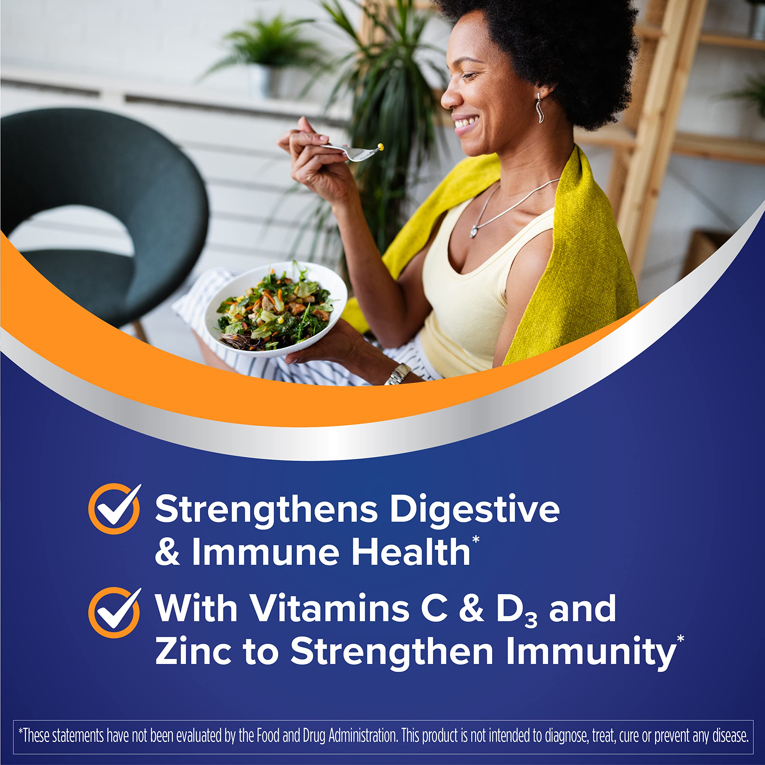 Cápsula Florastor en la mano para comparar tamaño y facilidad de toma