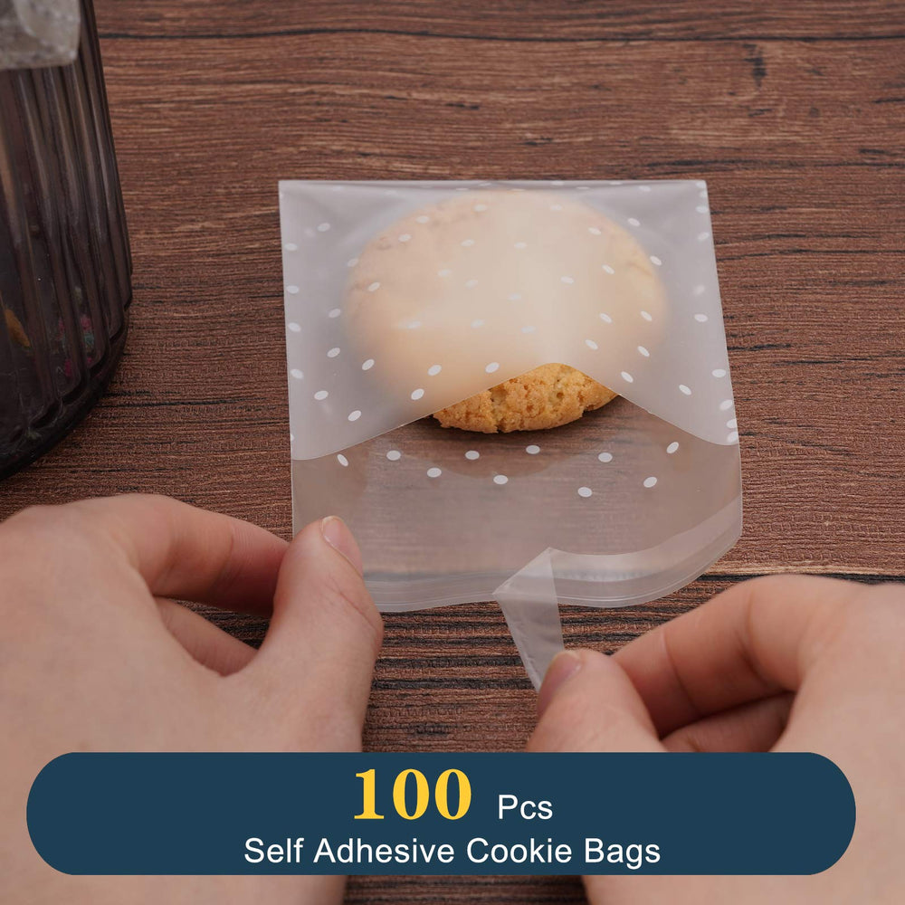 FLYTT manos rellenando bolsas para empaque rápido y limpio