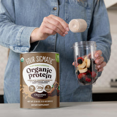 Batido vegano con Four Sigmatic listo para tomar energía funcional