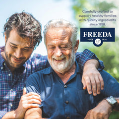 FREEDA suplemento en cocina junto a alimentos saludables promoviendo energía