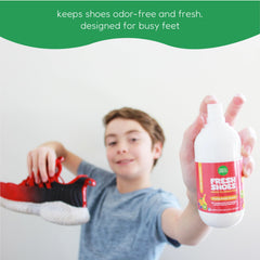 Fresh Monster frasco en mochila para ilustrar el tamaño apto para llevar al colegio