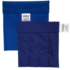 FRIO funda frontal azul mostrando cierre y tamaño conveniente