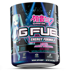 G Fuel Sweet Melodies vaso mezclado en mano ofreciendo refresco sin azúcar