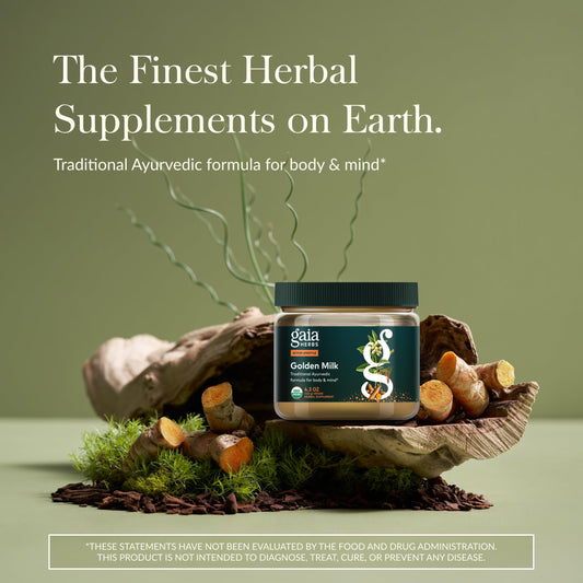 Polvo dorado de Gaia Herbs con textura fina para mezclar fácilmente