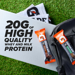 Gatorade barra en mano lista para consumir tras el entrenamiento beneficios prácticos