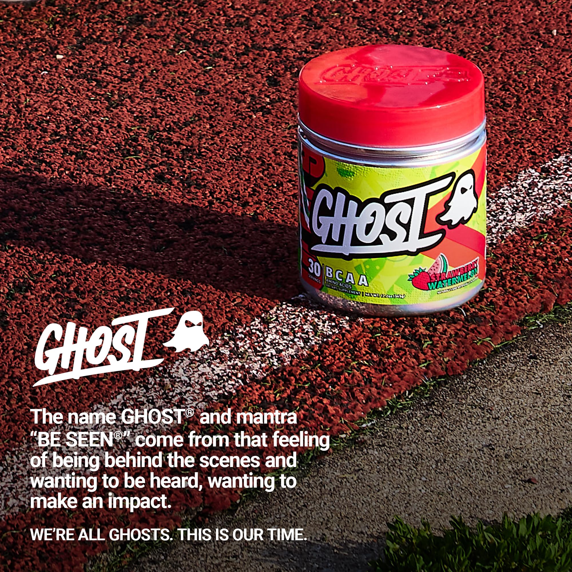 GHOST bote junto a equipo de gimnasio representando uso práctico
