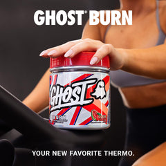 GHOST Burn textura en cucharada destacando polvo fino y mezcla vegana