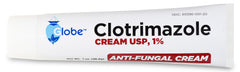 Globe crema clotrimazol detalle de mano sosteniendo tubo para fácil manejo