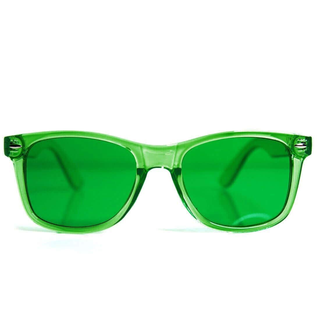 GloFX gafas verdes frontal mostrando diseño y beneficio anticontaminación lumínica