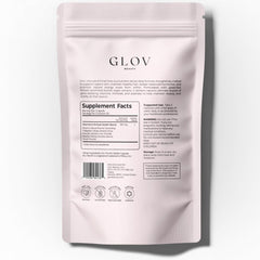 Glov Beauty mujer en desayuno saludable mostrando uso en estilo de vida activo