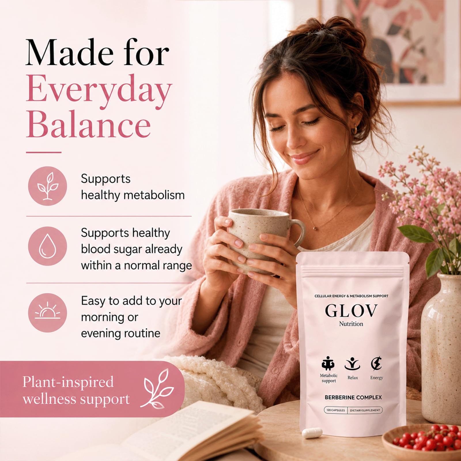 Glov Organic cápsula en mano para comparar tamaño y facilitar la toma diaria