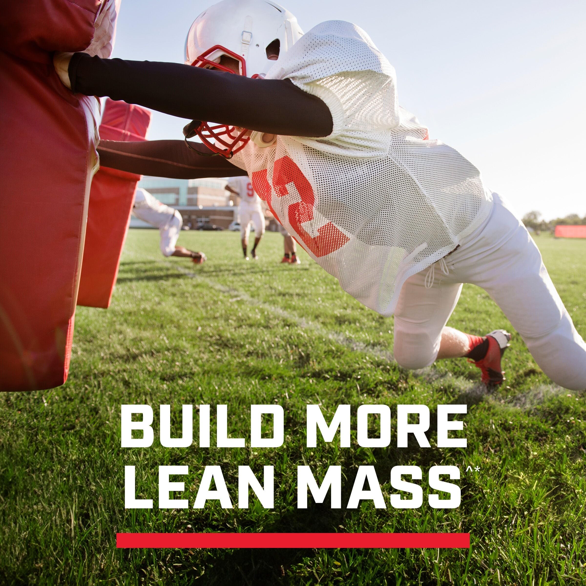 GNC creatine monohydrate atleta entrenando para mayor rendimiento