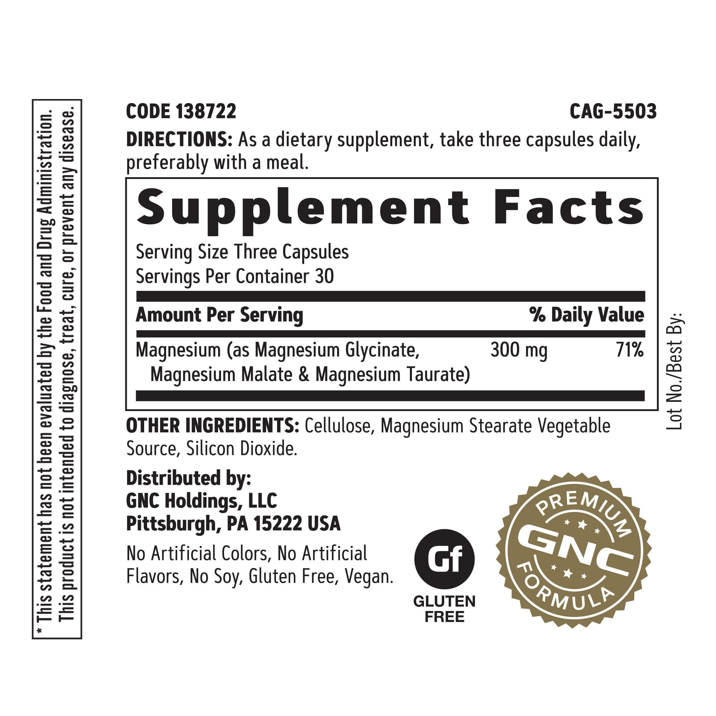 Detalle de cápsula GNC Super Magnesium resaltando textura y forma para fácil ingestión