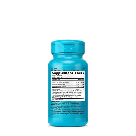GNC Total Lean Waterex cápsula en primer plano detalle de textura y conveniente dosificación