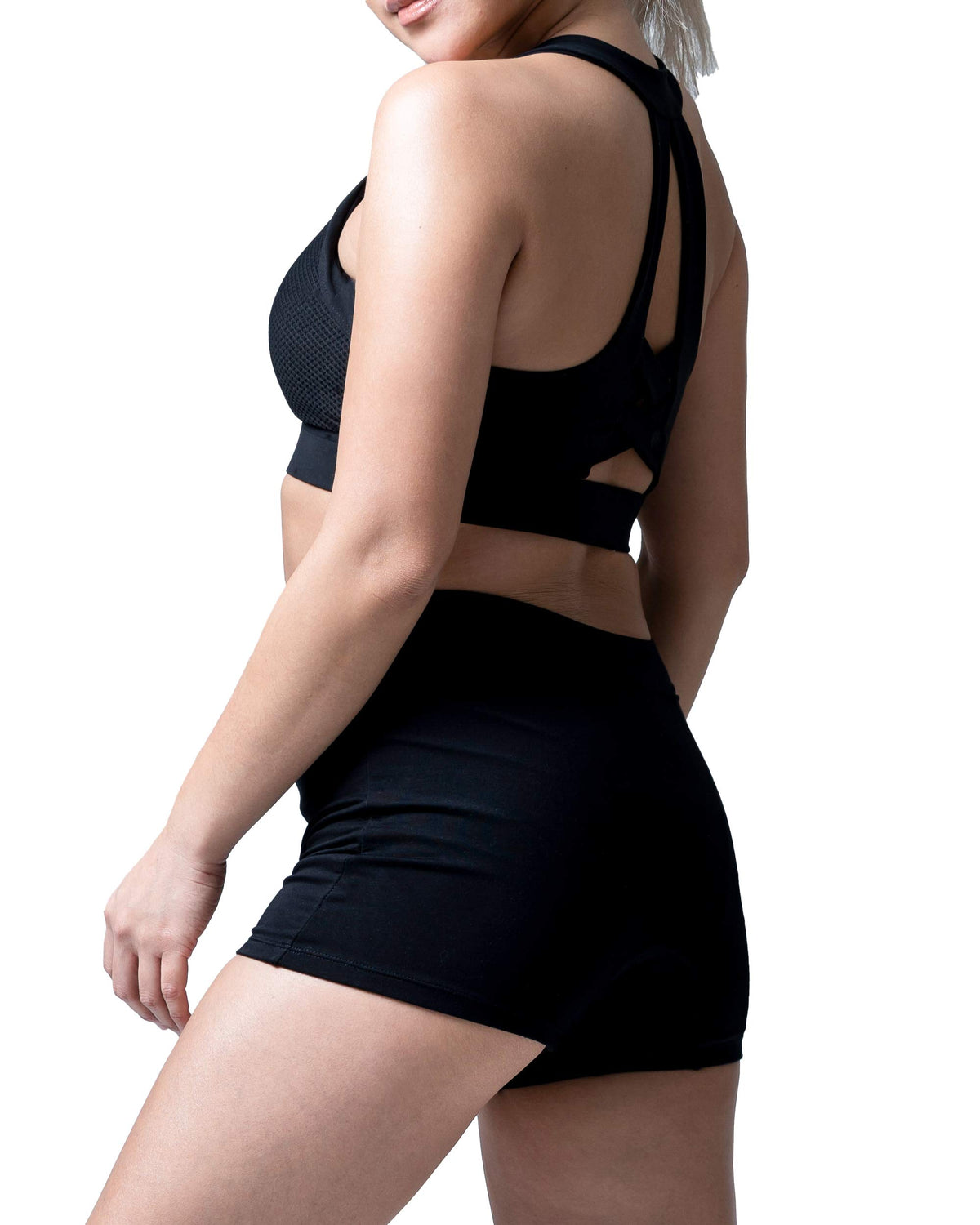 Goat Union vista frontal del short nocturno con protección completa y confort
