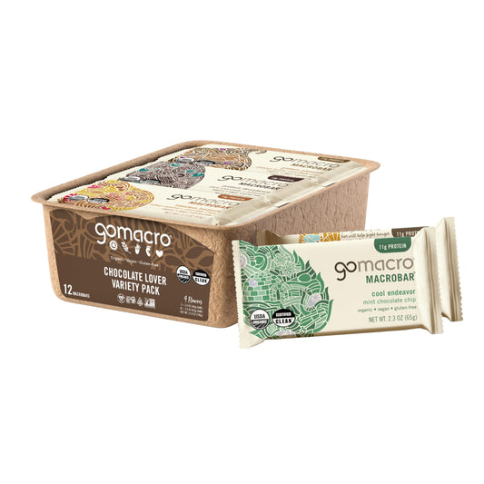 GoMacro pack frontal mostrando 12 barras y sus beneficios de snack vegetal