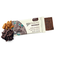 GoMacro barra en mochila como snack portátil para energía inmediata y conveniencia
