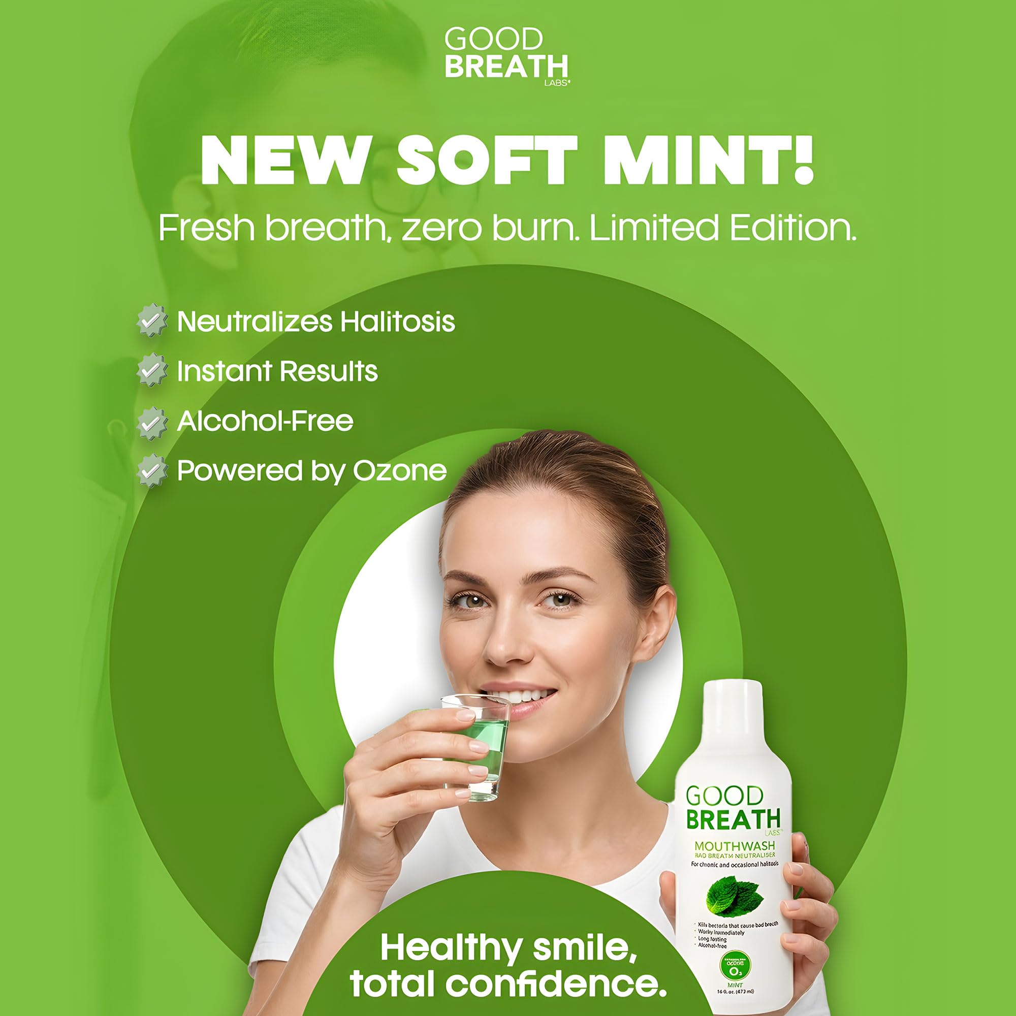 Good Breath Labs envase junto a un cepillo de dientes para comparar tamaño práctico