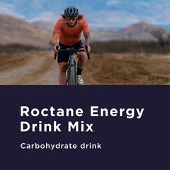 GU Energy bebida preparada en botella durante entrenamiento para rápida reposición de energía y electrolitos