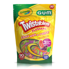 GUM Crayola comparación de tamaño del flosser junto a una mano de niño