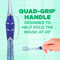 GUM mango Quad-Grip ergonómico que facilita técnica de cepillado correcta