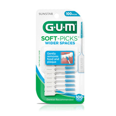 GUM estuche dentro de un bolso mostrando comodidad para viajes